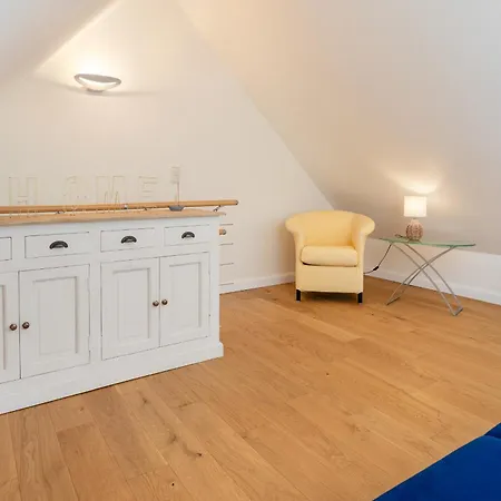 Apartment Pier 33 Schonberger Strand